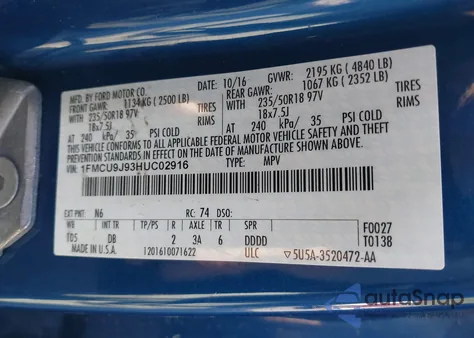 2017 Ford Escape Titanium z USA, uszkodzony, nr VIN 1FMCU9J93HUC02916